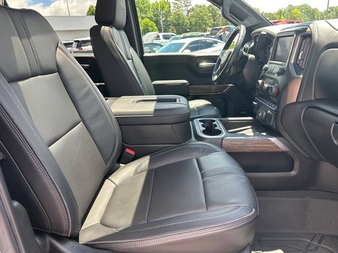 Used 2022 Chevrolet Silverado 1500 High Country w/ Technology Package AWD/4WD image 14