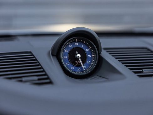 Used 2026 Porsche 911 Carrera T image 16