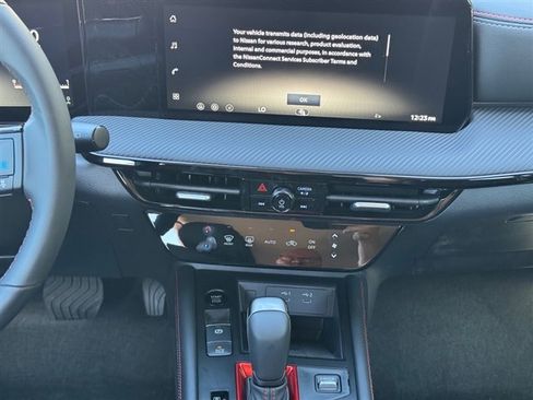 New 2025 Nissan Altima 2.5 SR image 13