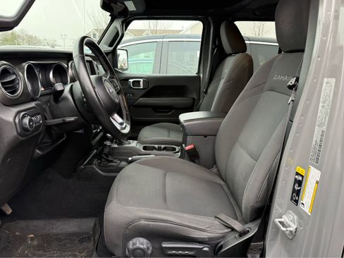 Used 2021 Jeep Wrangler Unlimited Sahara w/ Cold Weather Group image 5