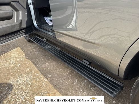 Used 2025 Chevrolet Tahoe High Country image 38