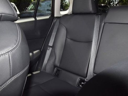 Used 2026 Toyota Corolla Cross XLE w/ Convenience Package FWD image 19