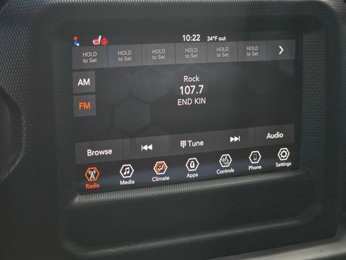 Used 2022 Jeep Gladiator Sport image 29