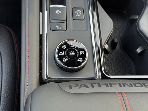 New 2026 Nissan Pathfinder Rock Creek AWD/4WD image 31