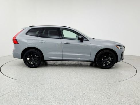 New 2026 Volvo XC60 B5 Ultra w/ Climate Package image 4
