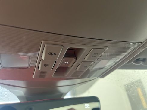 New 2026 Volkswagen Jetta SE image 28