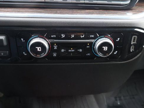 Used 2024 GMC Sierra 2500 SLE w/ SLE Convenience Package image 42