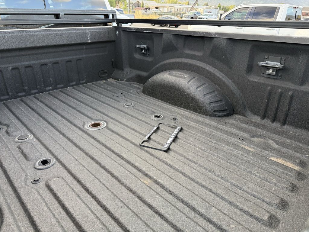 Used 2018 Ford F350 Lariat w/ Lariat Ultimate Package AWD/4WD image 8