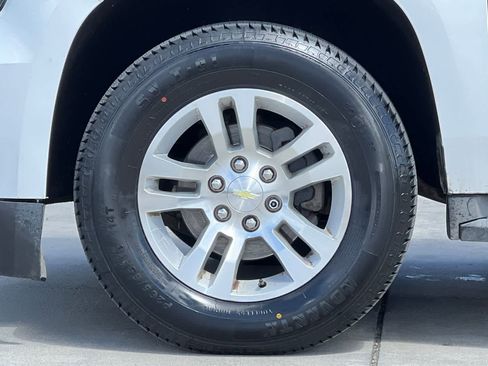 Used 2015 Chevrolet Tahoe LS w/ Max Trailering Package AWD/4WD image 36