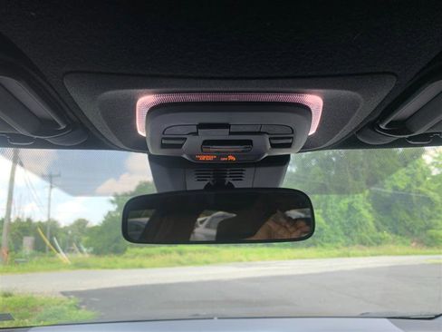 Used 2023 Toyota Corolla SE image 31