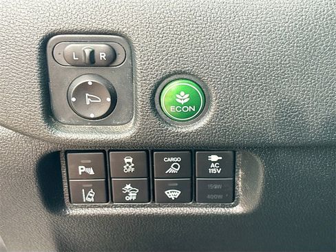 Used 2023 Honda Ridgeline RTL-E image 10