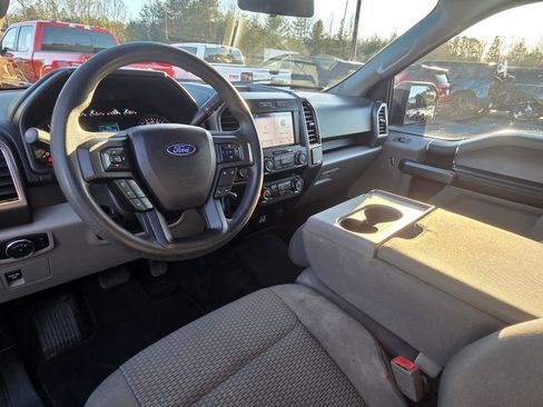 Used 2019 Ford F150 XLT image 9