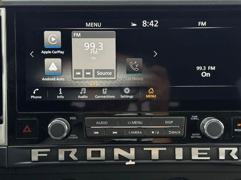 Certified 2025 Nissan Frontier SV RWD image 28