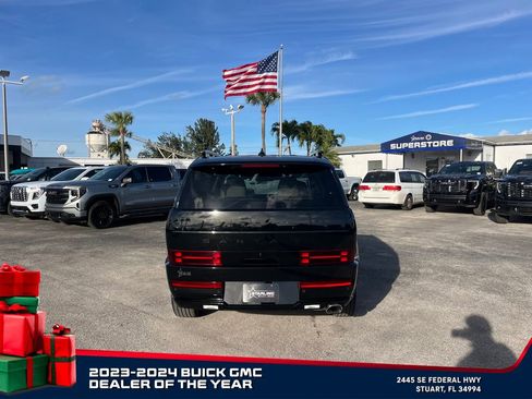 Used 2025 Hyundai Santa Fe Calligraphy image 6