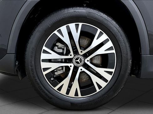 Certified 2025 Mercedes-Benz GLA 250 image 10