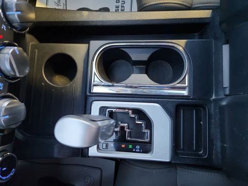 Used 2018 Toyota Tundra SR5 w/ TRD Off Road Package image 25