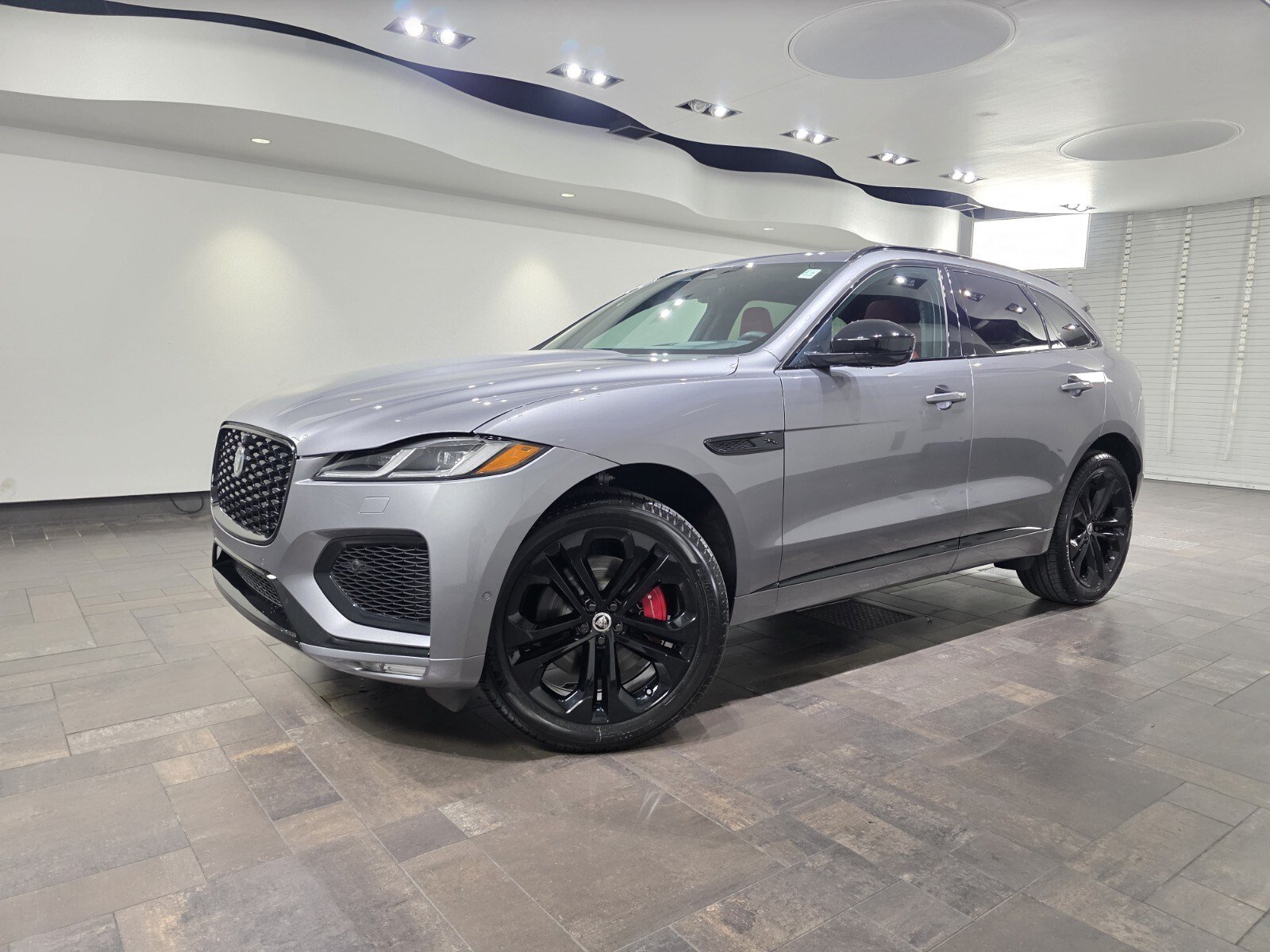 New 2026 Jaguar F-PACE R-Dynamic S AWD/4WD image 1