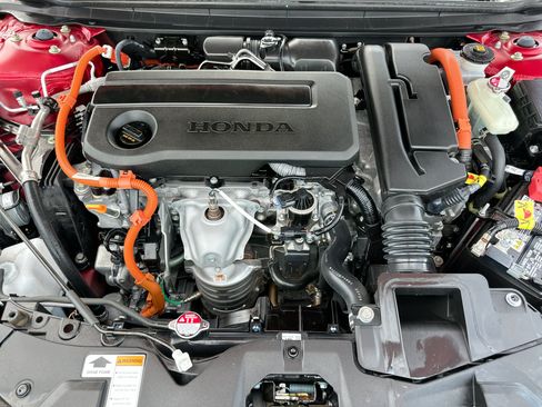 Used 2024 Honda Accord Sport image 30