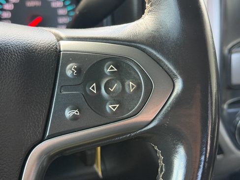 Used 2017 Chevrolet Silverado 1500 LT w/ Midnight Edition image 32