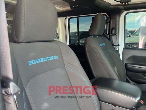 Used 2023 Jeep Wrangler Unlimited Rubicon 4xe AWD/4WD image 25