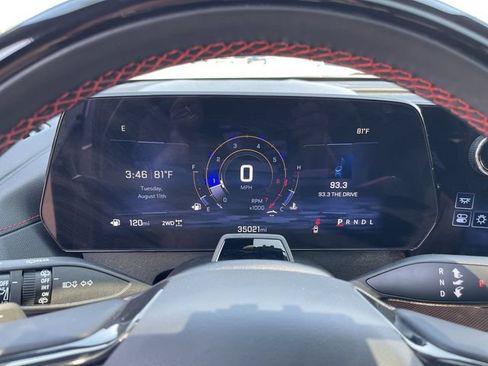Used 2024 Chevrolet Traverse RS w/ LPO, Floor Liner Package AWD/4WD image 18