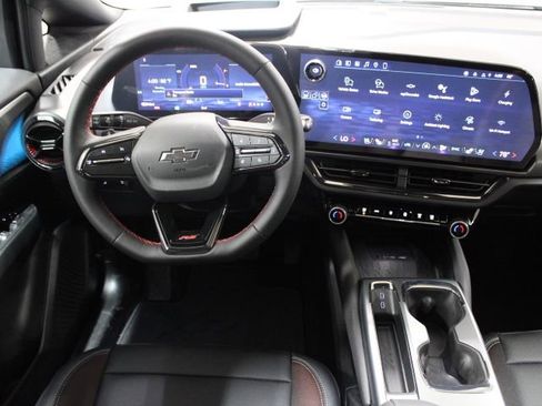 New 2026 Chevrolet Equinox EV RS image 26