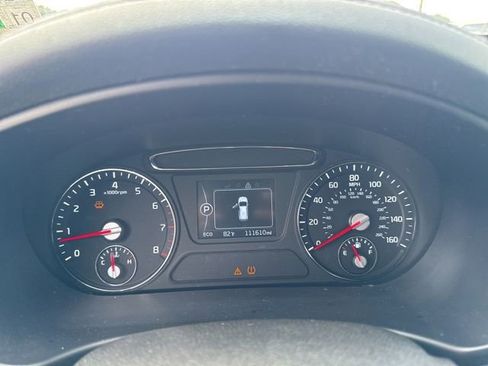 Used 2016 Kia Sorento L FWD image 28