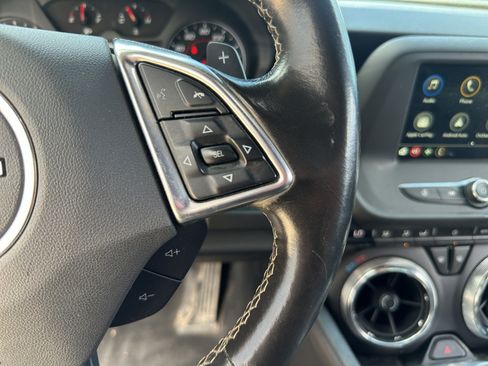 Used 2019 Chevrolet Camaro LT RWD image 17