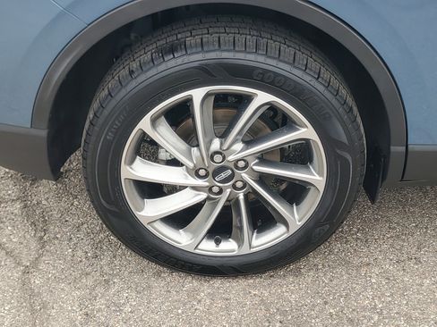 Certified 2023 Lincoln Corsair AWD w/ Equipment Group 101A image 7
