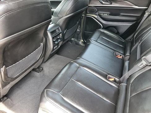 Used 2024 Jeep Grand Cherokee Limited 4xe AWD/4WD image 33