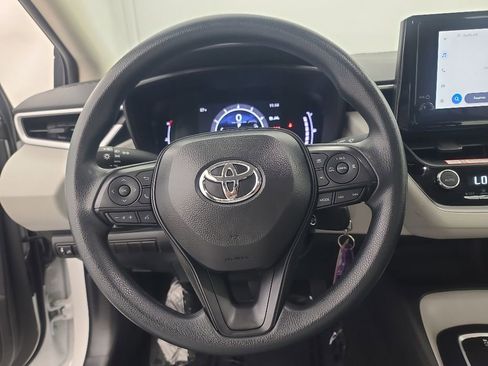 Used 2026 Toyota Corolla LE FWD image 31