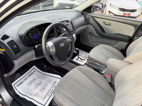Used 2010 Hyundai Elantra GLS image 33