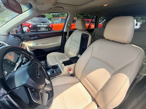 Used 2015 Subaru Outback 3.6R Limited AWD/4WD image 32