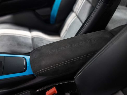 Used 2018 Porsche 911 GT3 RWD image 34