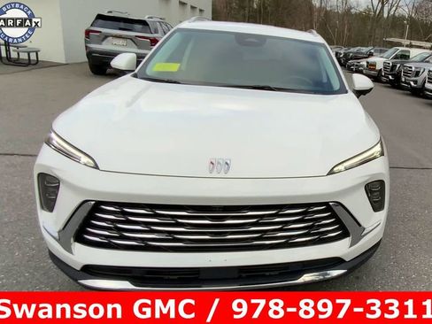 Certified 2025 Buick Envision Preferred image 3