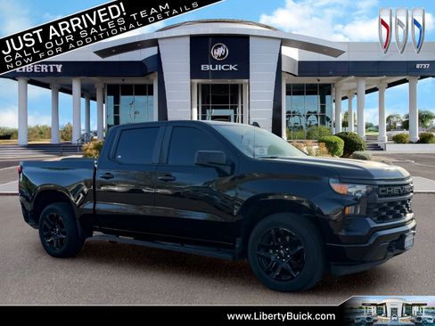 Used 2022 Chevrolet Silverado 1500 Custom w/ LPO, Dark Essentials Package RWD image 1