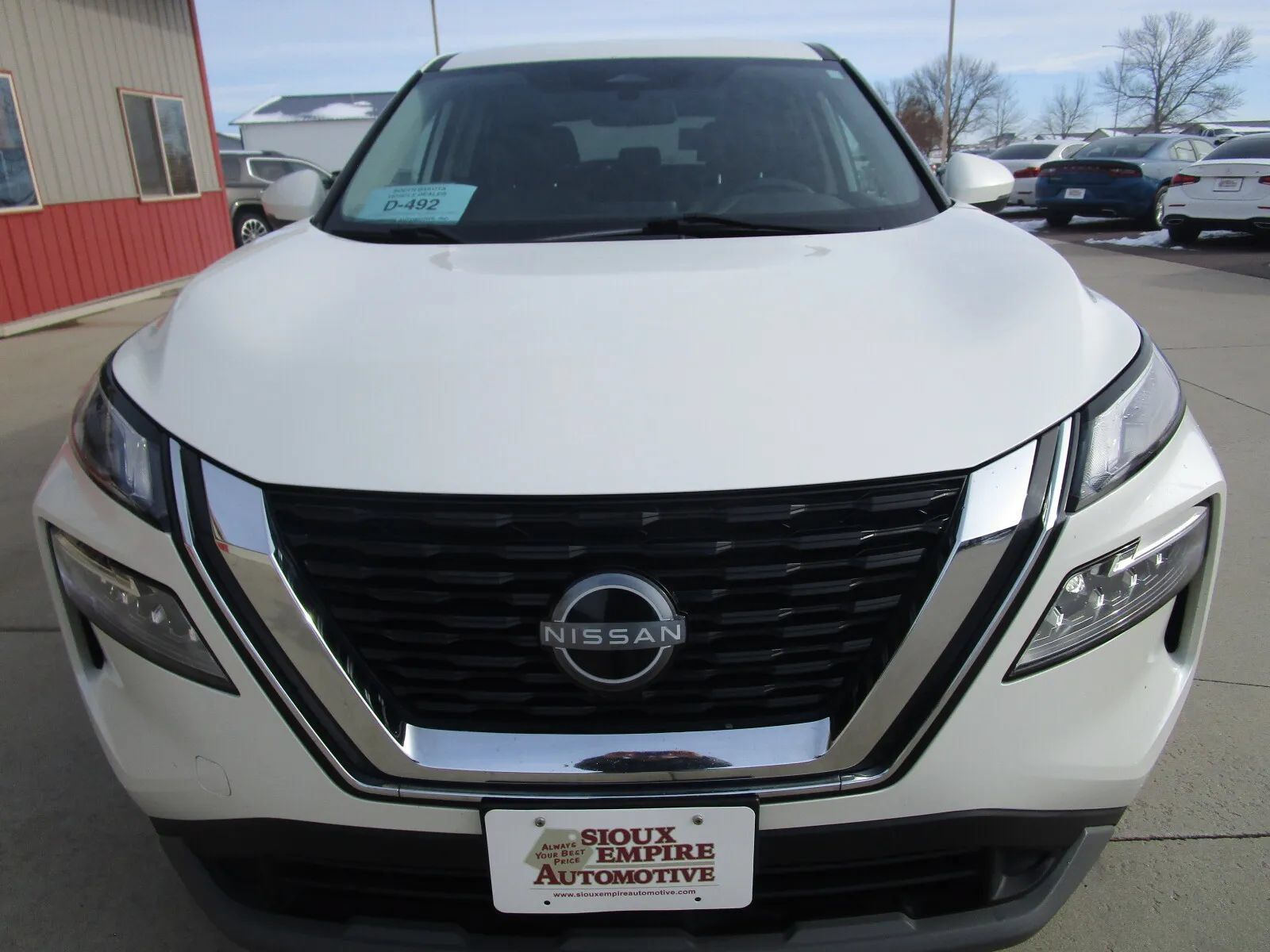 Used 2022 Nissan Rogue SV AWD/4WD image 4