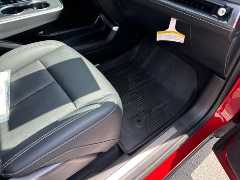 Certified 2024 Cadillac Lyriq Sport RWD image 39
