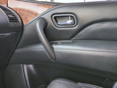 Used 2018 INFINITI QX80 2WD image 16