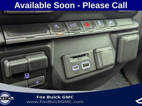 Used 2019 Chevrolet Silverado 1500 LT w/ All-Star Edition AWD/4WD image 29