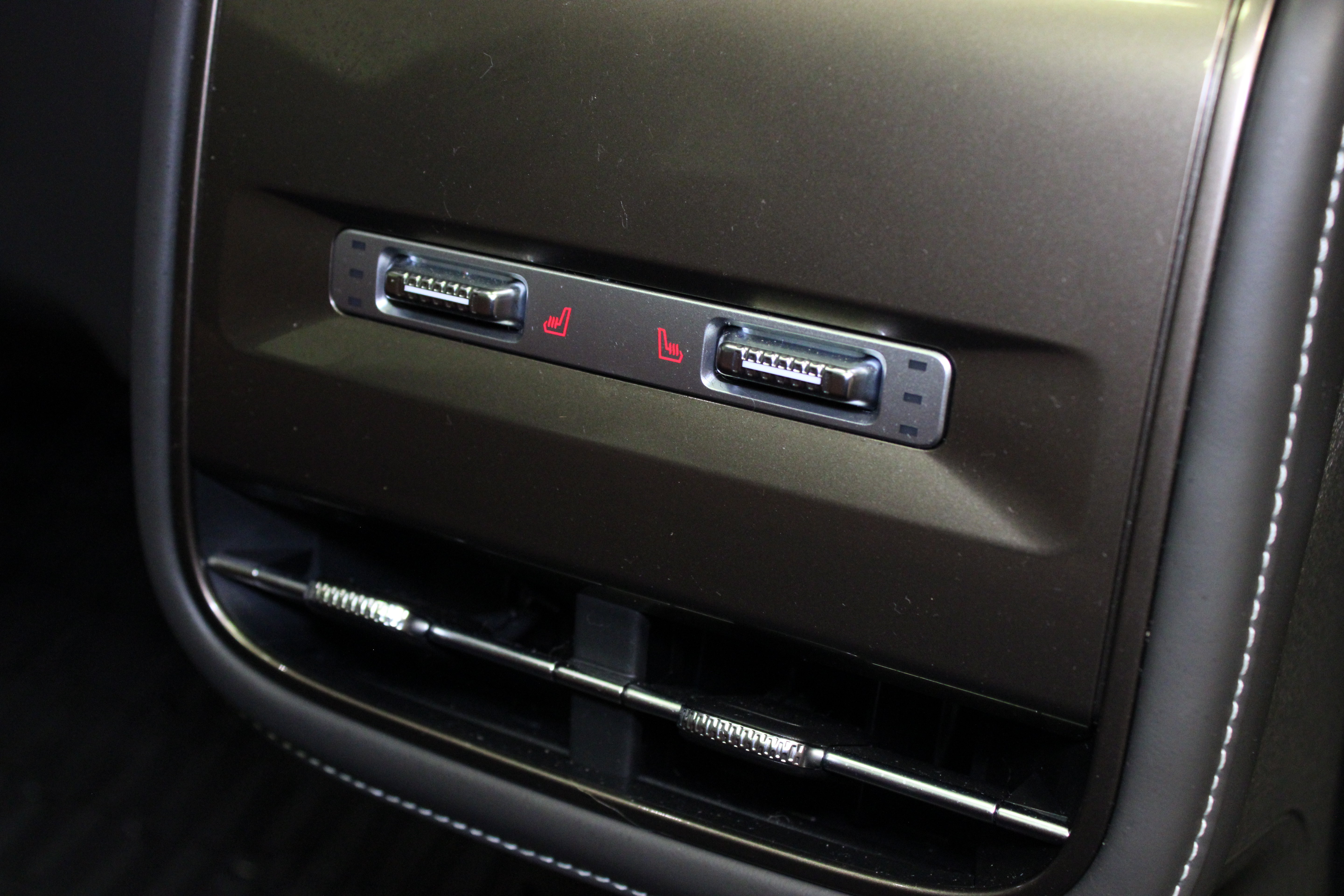 Used 2024 Lincoln Nautilus Black Label AWD/4WD image 20