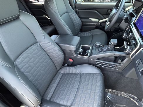 Used 2026 Toyota 4Runner TRD Sport Premium AWD/4WD image 11