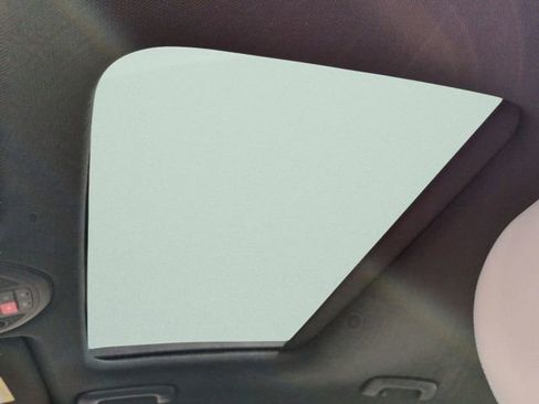 Certified 2025 Genesis G70 2.5T w/ Sport Prestige Package image 18