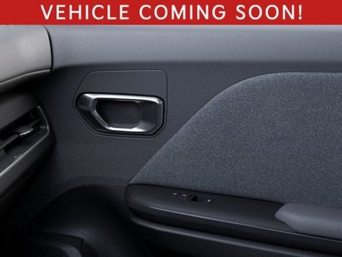 New 2026 Kia K4 FWD image 25