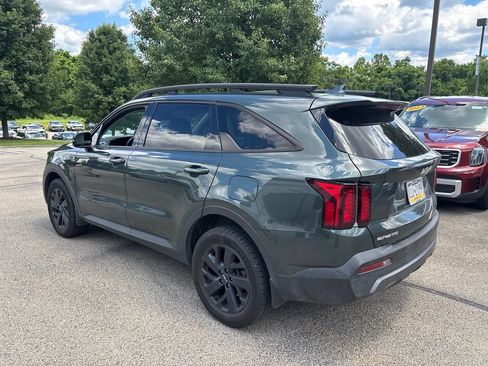 Certified 2023 Kia Sorento S w/ Panoramic Sunroof Package AWD/4WD image 5