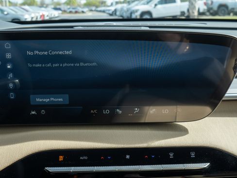 New 2026 Buick Enclave Preferred w/ Power Package FWD image 16