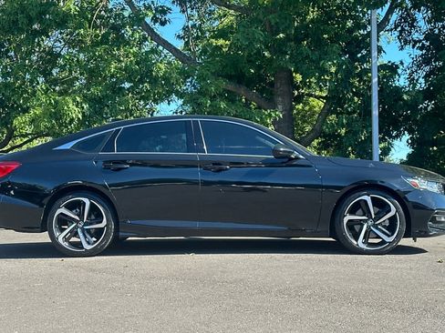 Used 2020 Honda Accord Sport image 8