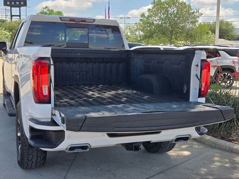Used 2021 GMC Sierra 1500 AT4 w/ AT4 Value Package AWD/4WD image 25