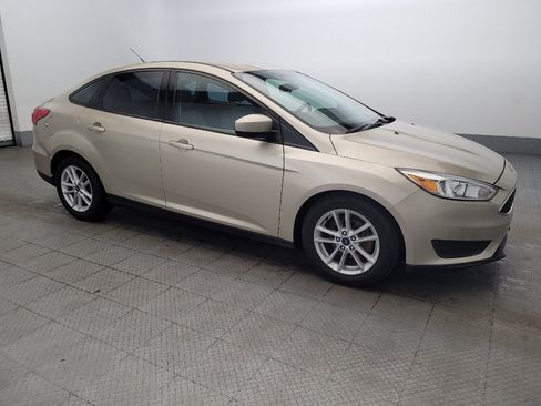 Used 2018 Ford Focus SE image 11