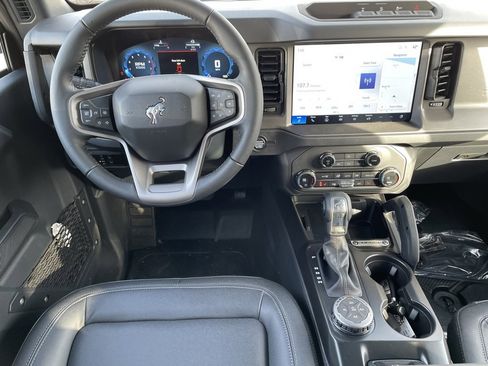 New 2025 Ford Bronco Big Bend w/ Black Diamond Package image 7